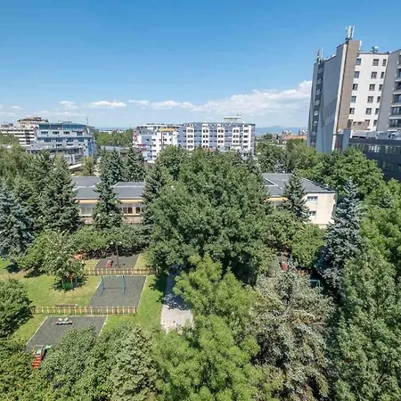 The Апартамент *